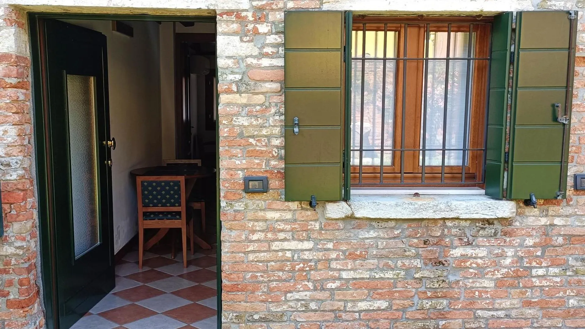 Apartment Garden Houses Venice